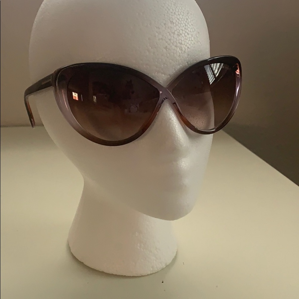 TOM FORD Sunnies!